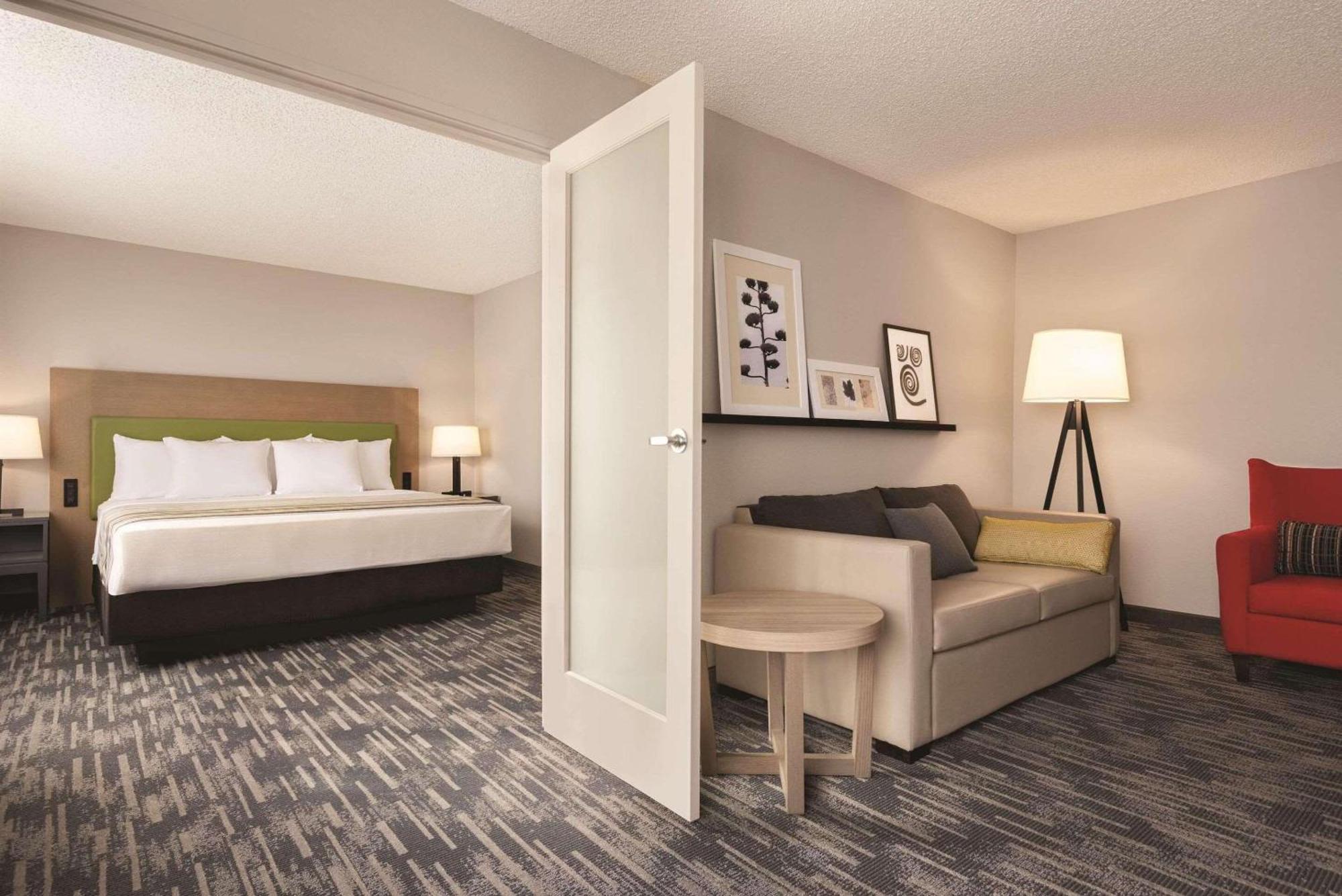 Country Inn & Suites By Radisson, Northfield, Mn מראה חיצוני תמונה