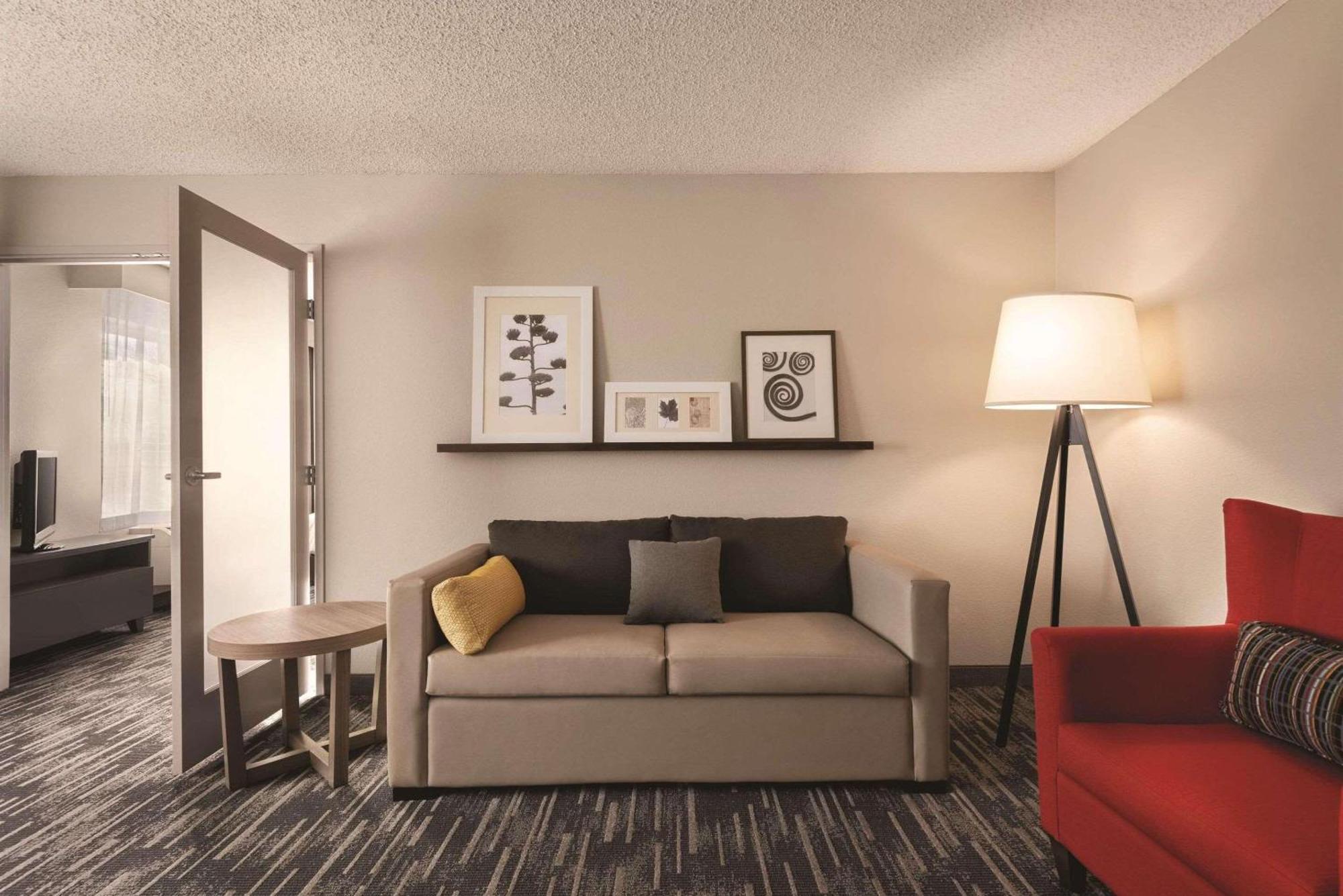 Country Inn & Suites By Radisson, Northfield, Mn מראה חיצוני תמונה
