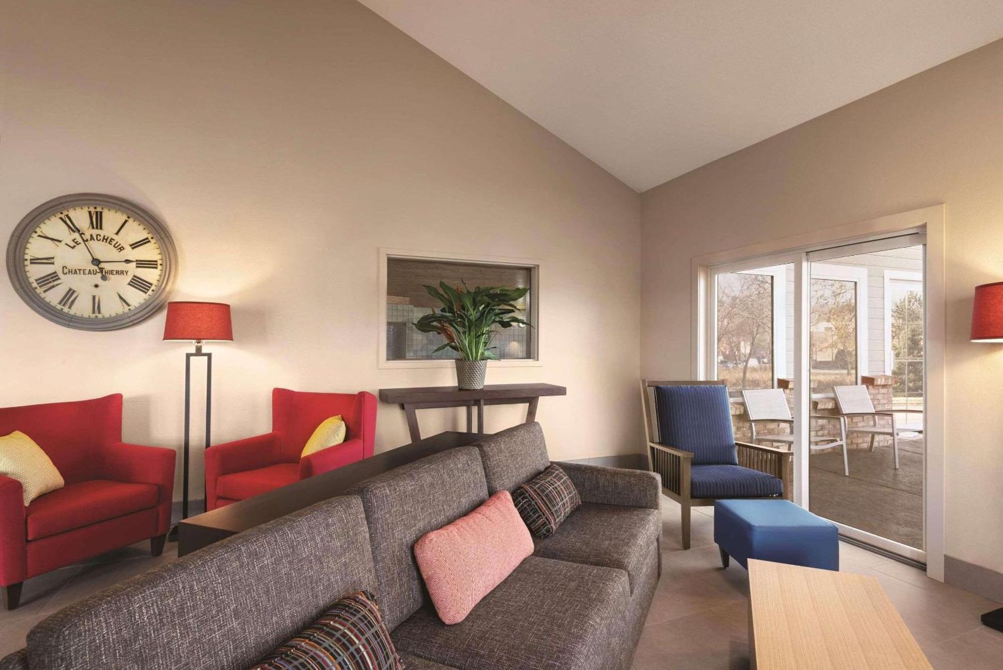 Country Inn & Suites By Radisson, Northfield, Mn מראה חיצוני תמונה